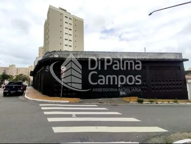 Galpão para venda e locação com 683 m² próximo à Rodovia Anchieta na Vila Moraes