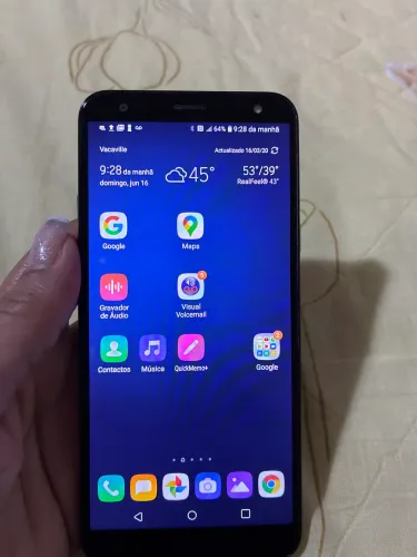 Celular LG K40