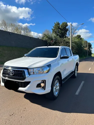 Toyota Hilux CD SR 4X4 2.8 TDI Diesel Aut. 2020