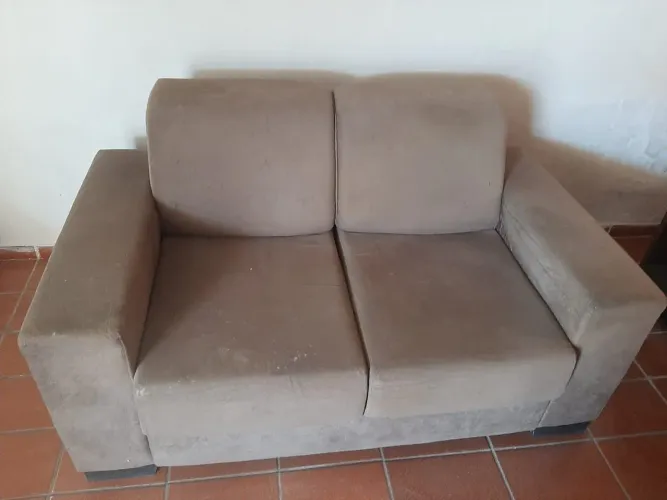 Sofá 2 lugares