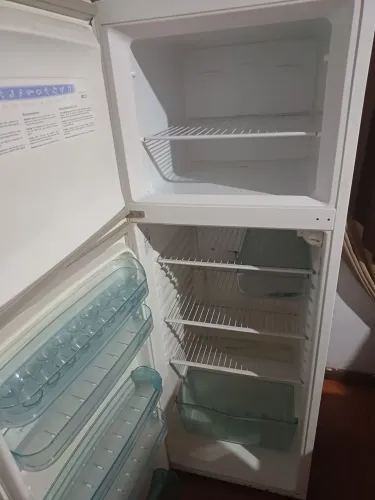 Geladeira Electrolux Dc360 350L