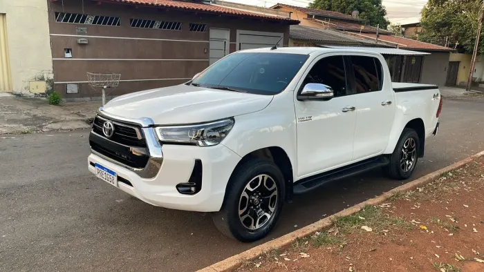 Toyota Hilux CD SRV 4X4 2.8 TDI Diesel Aut. 2018