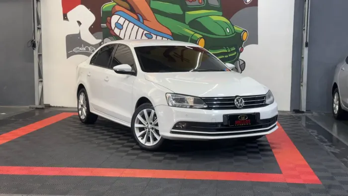 Volkswagen Jetta Comfortline 2.0 T.flex 8V 4P Tipt. 2015