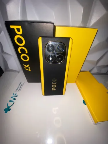 Poco x7 256Gb semi novo na caixa