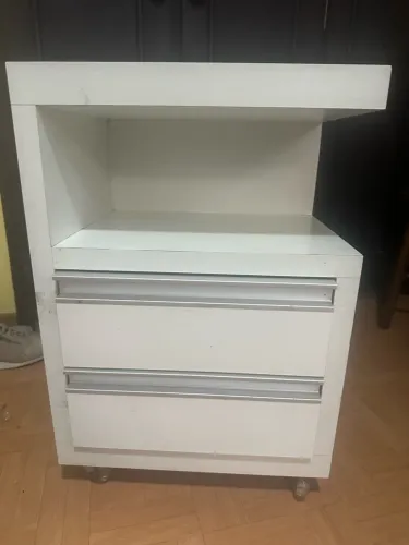 Vendo Criado mudo