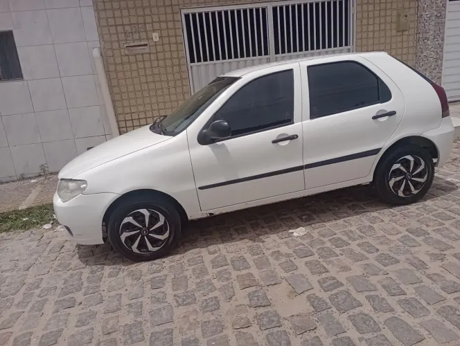 Fiat Palio Celebration 1.0 Fire Flex 8V 4P 2016