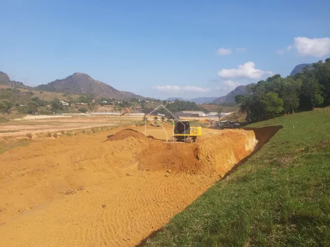 OPORTUNIDADE IMPERDÍVEL ÁREA À VENDA NA BR-101 CONTORNO DE CARIACICA