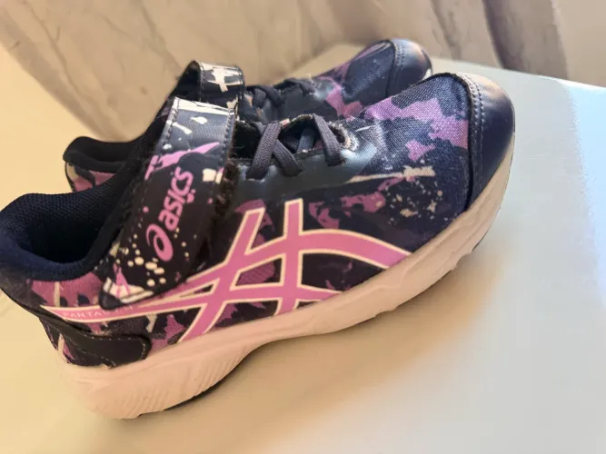 Tênis asics