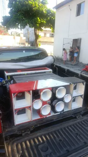 Som automotivo