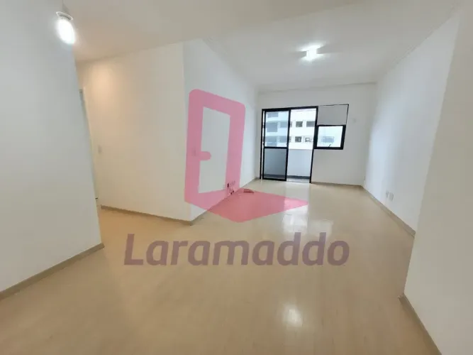 Imóvel para aluguel com 70 metros quadrados com 2 quartos em Barra da Tijuca - Rio de Jane