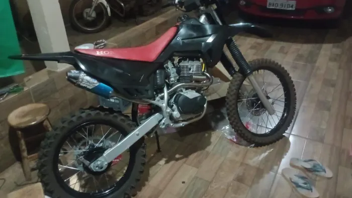 Vendo crf 230 2011 