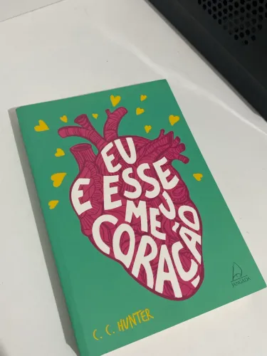 Livro Eu e esse meu coração - Ótimo Estado