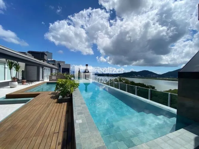 Apartamento 3 suítes bairro João Paulo em Florianópolis
