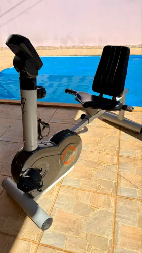 Bike Ergométrica Horizontal Movement H3 Profissional - Excelente Estado