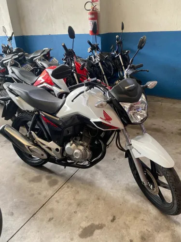Honda fan 2018 160cc shalom veículos 