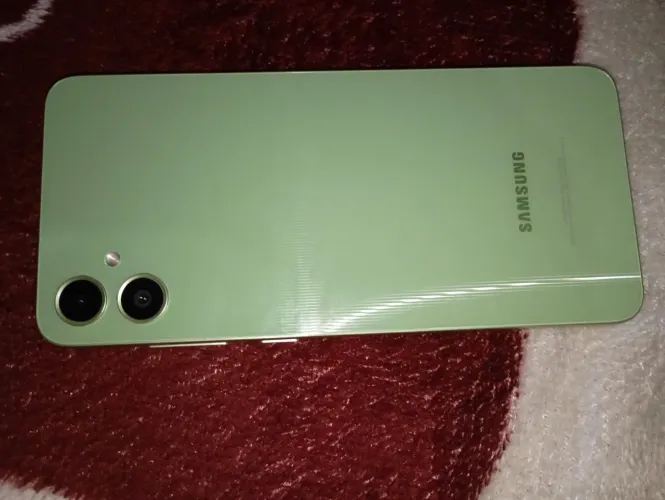 Galaxy A05 128 GB 4 GB RAM seminovo