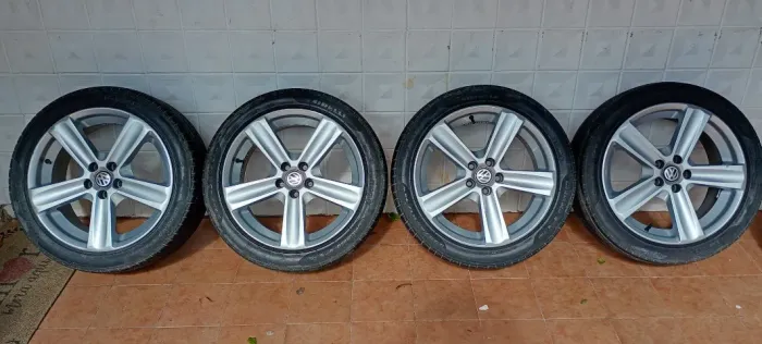 Roda Aro 17 5 furos Golf Polo Virtus