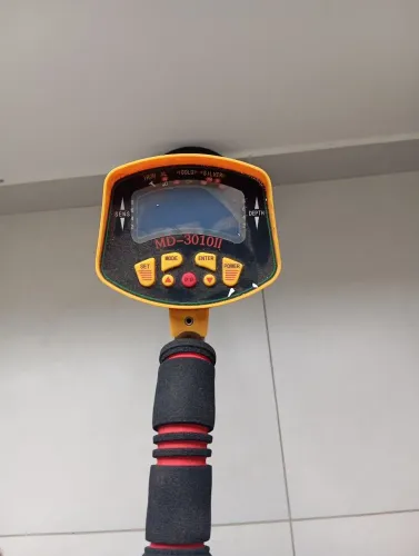 Detector de metais MD 3010 II