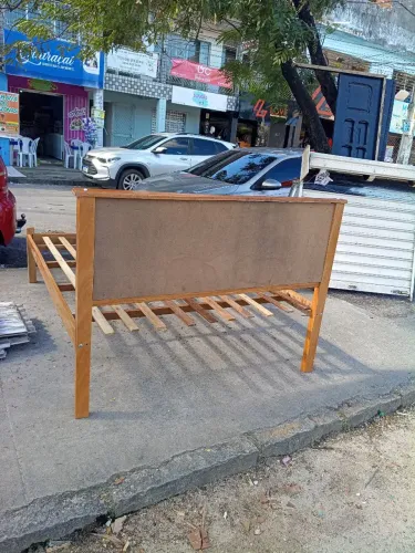 Cama pra vender 400$