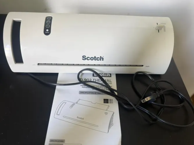 Plastificadora  em ótimo estado só 159,00