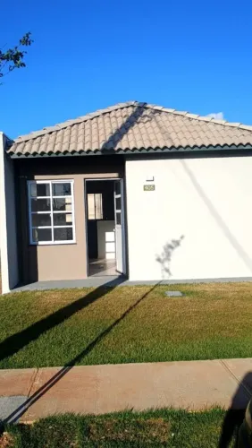 Casa em Condomínio para Locação em Cuiabá, Coxipó, 2 dormitórios, 1 banheiro, 1 vaga