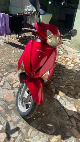 Vendo moto honda lead