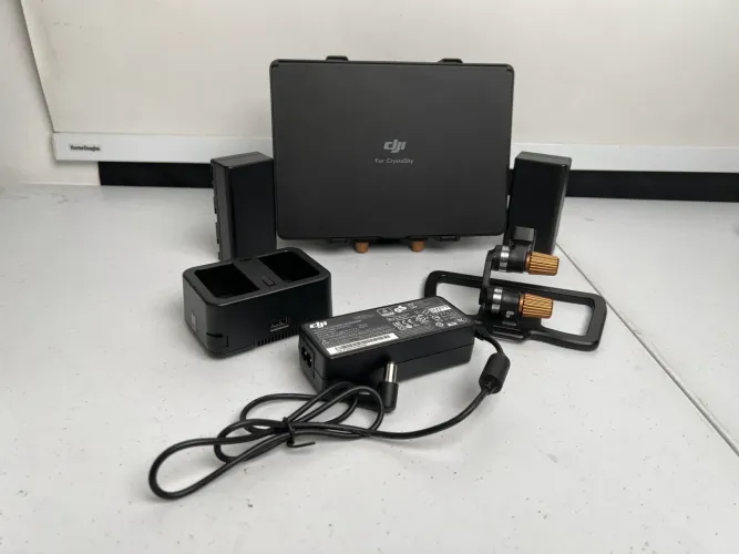 Dji Cristal Sky 7.85 + Suporte Polar Pro