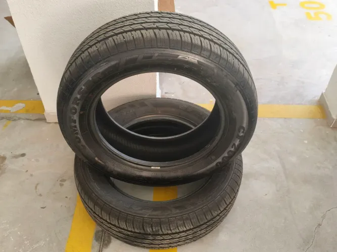 Pneu 235 60 18