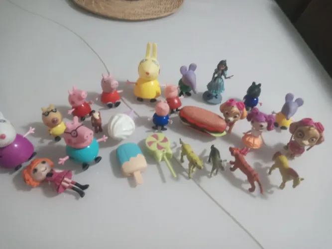 Coleção de miniatura brinquedos