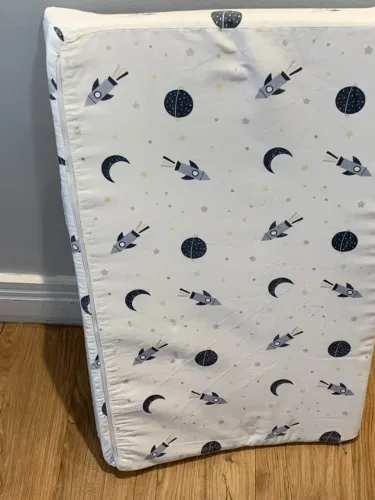 Trocador Anatômico para Bebê - Padrão Americano