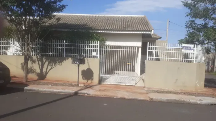 Casa/Sobrado Casa em Floresta
