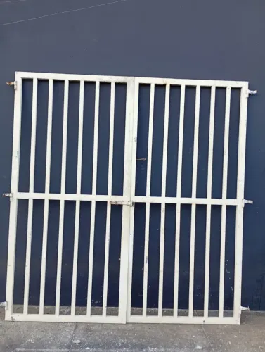 Portão pra área