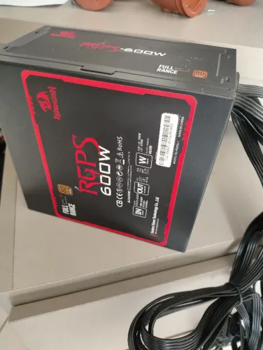 Fonte Redragon RGPS 600W, 80 Plus Bronze, PFC Ativo