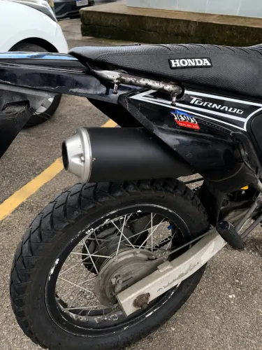 ESCAPE de CRF250F  pra XRE ou XR 250