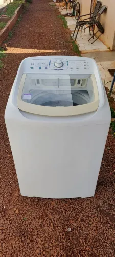 Máquina de lavar Electrolux 13kg cesto de inox