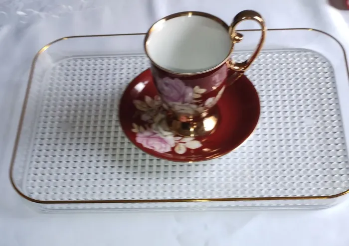 Relíquia - Xícara de chá Porcelana Paraná - Luxo e requinte