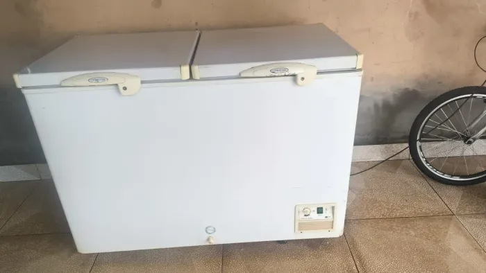 Freezer Vertical e Forno a Gás