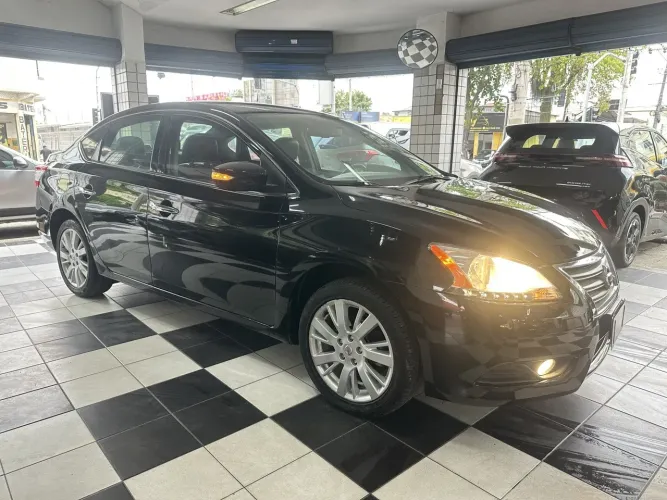 Nissan Sentra SL 2.0 Flexstart 16V Aut. 2015