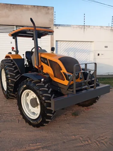 Trator valtra 800R Ano 2020