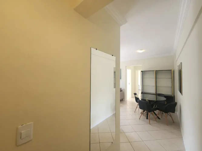 Apartamento com 2 dormitórios para alugar, 60 m² por R$ 4.112,43/mês - Itacorubi - Florian