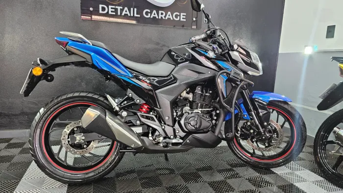 Suzuki Haojue DR160 (A 160 mais bonita)