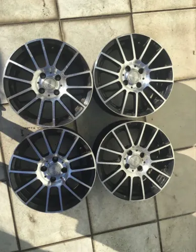 jogo de rodas esportivas tsuya aro 15x6,0" 4x100 seminovo