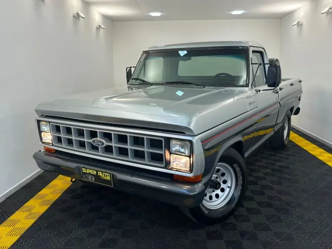 Ford F-1000 Cd/blazer 3.9 Dies. 1987