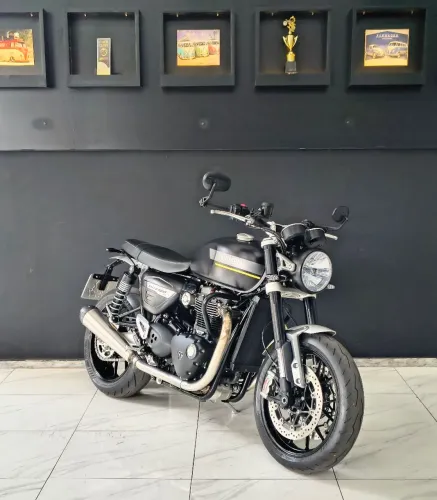 Triumph Speed Twin 1200