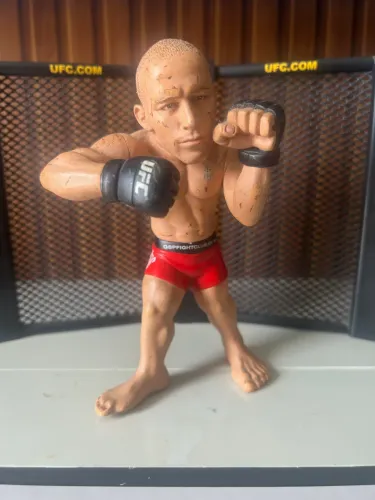 Boneco UFC Round 5 George St Pierre