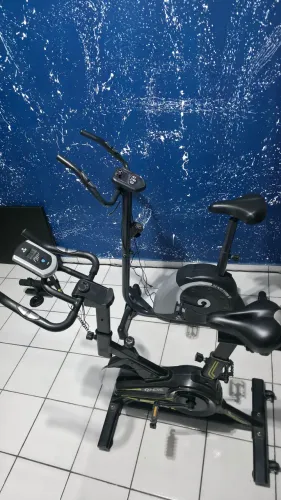 2 bicicletas ergometricas