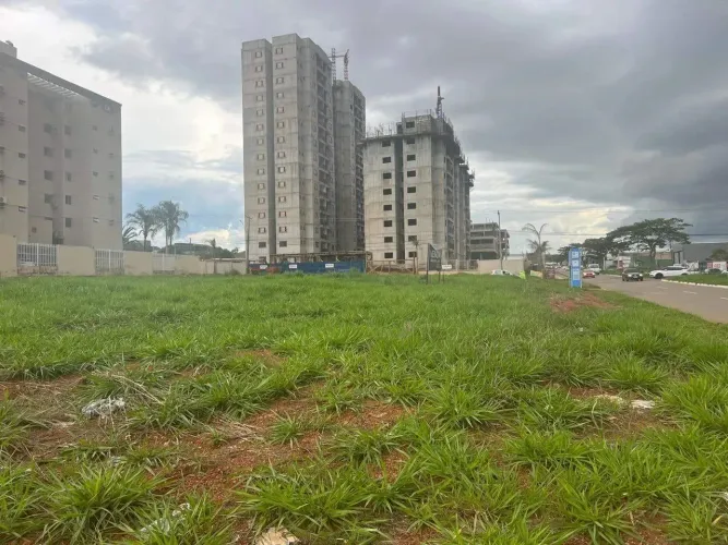 TERRENO - ÁREA 2.160 m² - AVENIDA MADRI - SETOR FAIÇALVILLE - GOIÂNIA/GO