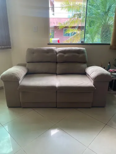 Sofá retrátil