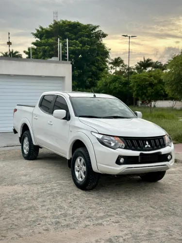 Mitsubishi L200 Triton Sport GL 2.4 Diesel 2023