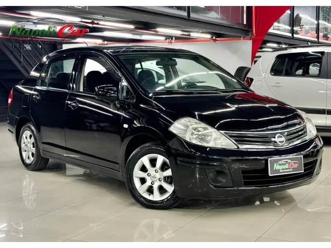 Nissan Tiida 2012